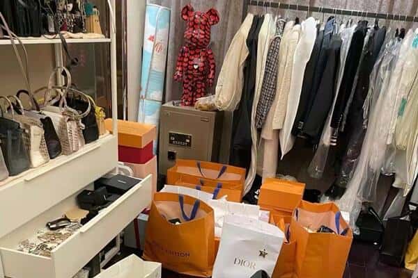 河池回收一线品牌衣服